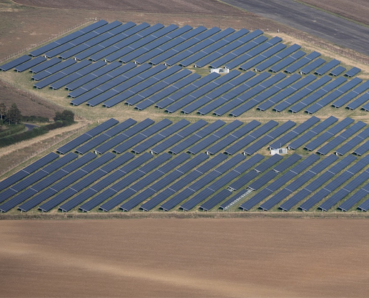 You are currently viewing How Do Solar Panels Work?