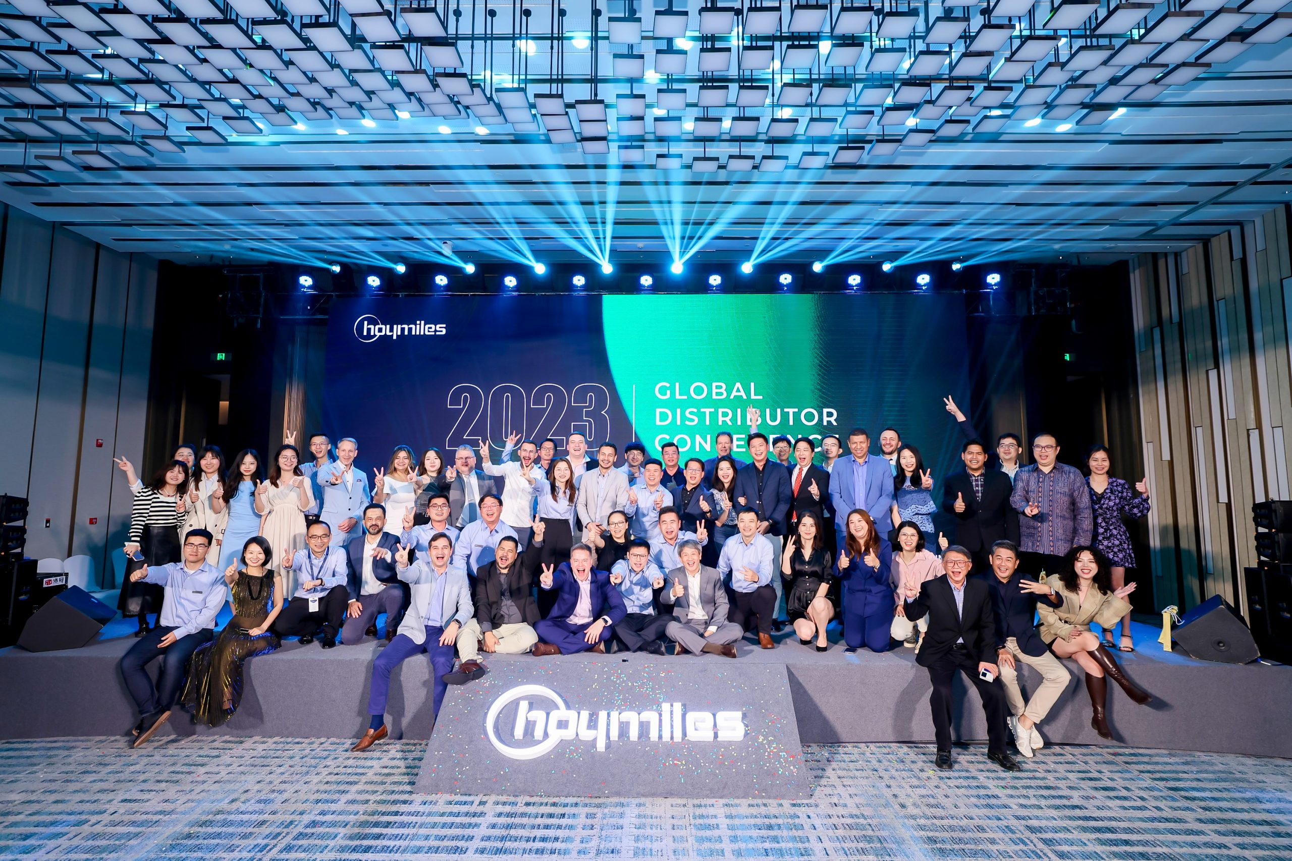Hoymiles Global Distributor Conference a Success in Enhancing Partnerships